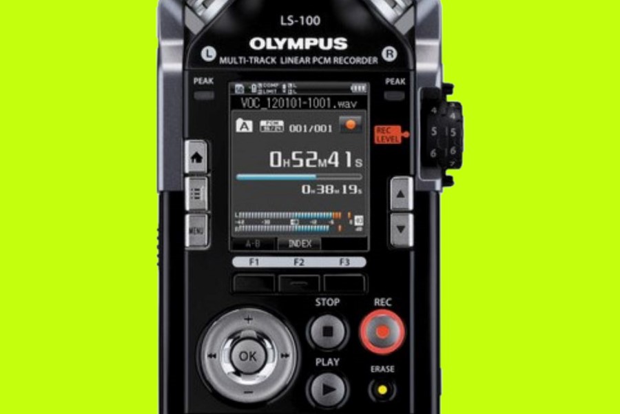 Olympus LS 100 Multi Track PCM Recorder