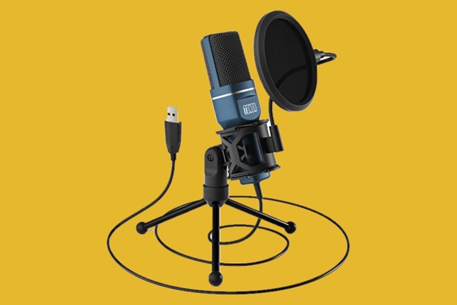 The Perfect Podcasting Mic Stand for Every Setup