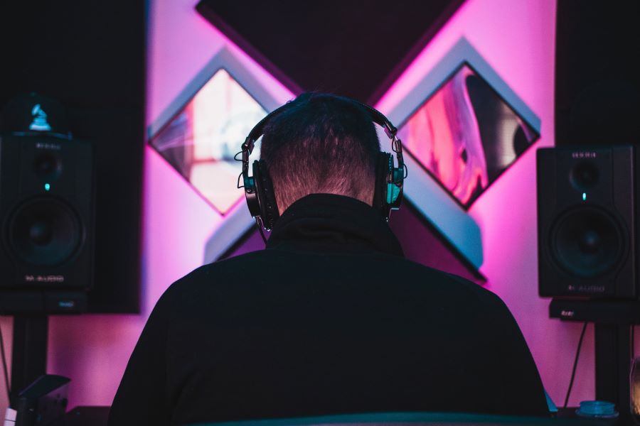 man wearing black headphones