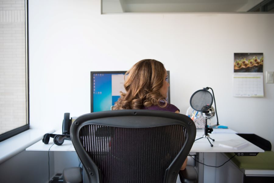 Top 3 Best Podcast Chairs | Buying Guide