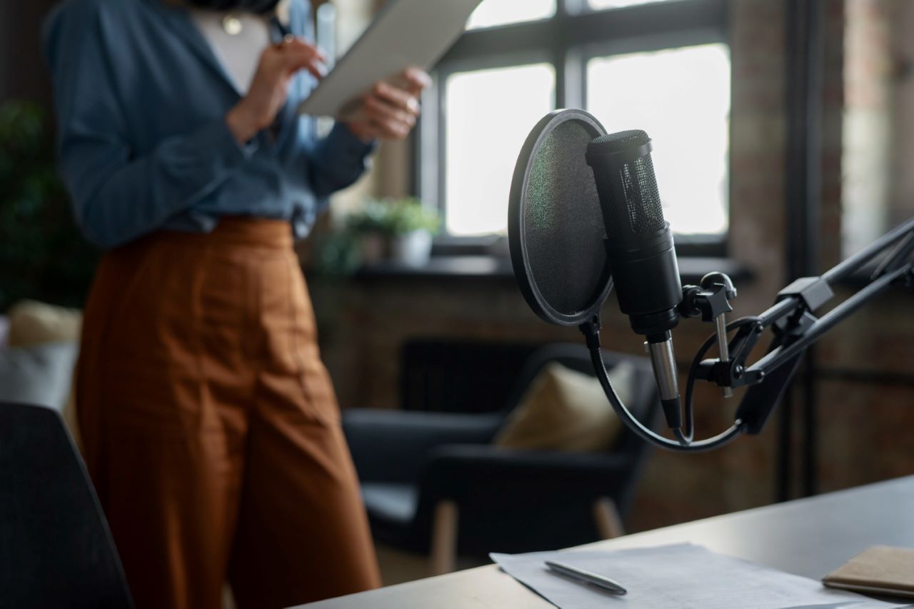Adopting best practices for podcast production can help you overcome the disadvantages of podcasts.