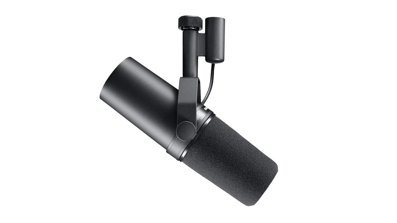 SM7B vs SM58: The SM7B often comes with a foam windscreen and a mounting bracket, essential for studio setups. The SM58, being a vocal mic, is typically sold with a stand adapter and a storage pouch.
